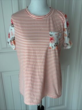 Women’s Peach & White Striped Floral Sleeve Pocket Tee